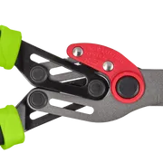 2. CISAILLE À HAIE AVEC LEVIER DÉMULTIPLICATEUR ET MANCHE BI-MATIÈRE 275MM